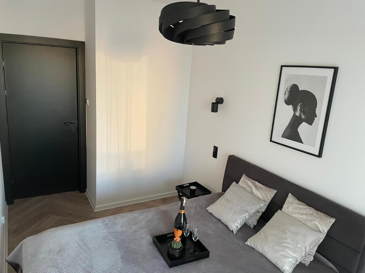 Smart Central Stay 2, Rynek, Sienkiewicza 24-Hour Check-In Zameldowanie Calodobowe เคียลเซ ภายนอก รูปภาพ